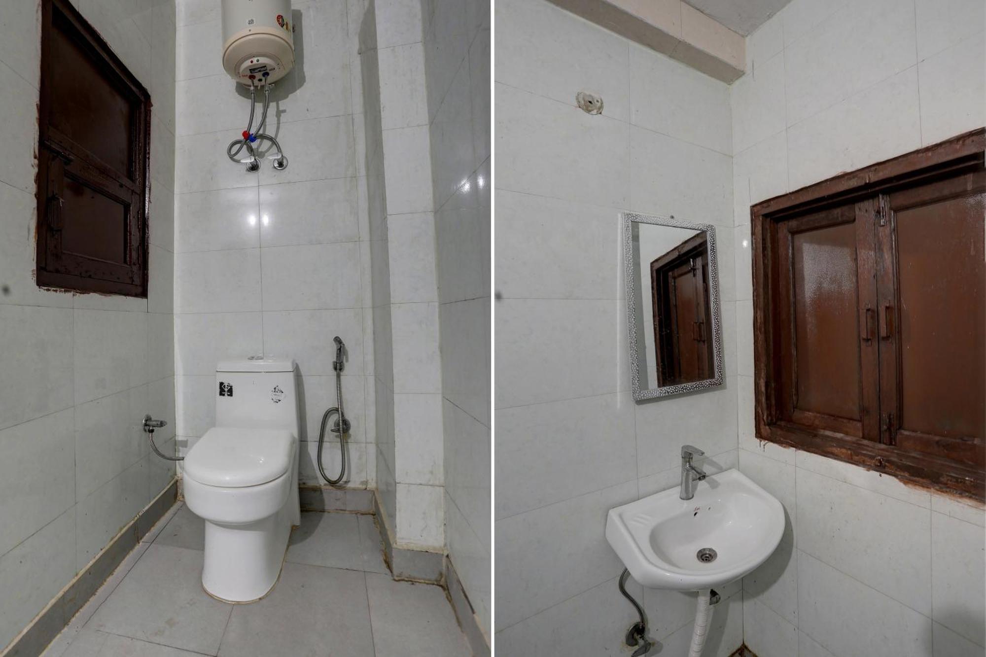 Hotel O The Royal Villa New Delhi Exterior photo